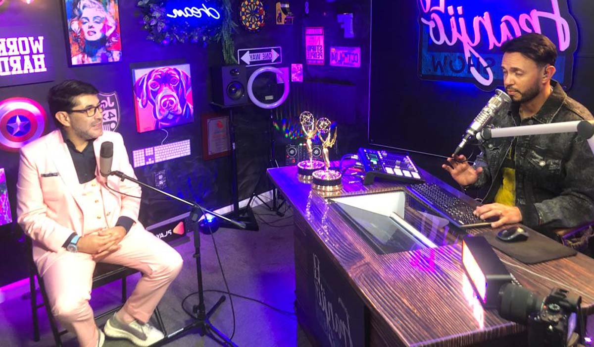 Dr Gabriel Cubillos entrevistado como eminencia en Florida