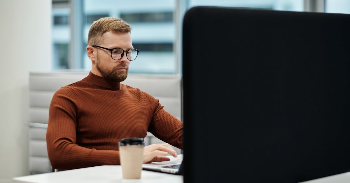 Cómo calcular el salario por hora extra en Panamá: normativas y compensaciones