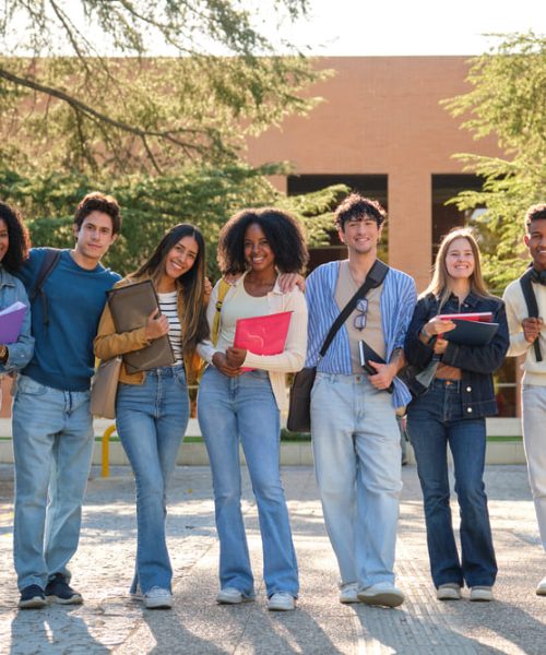 Mercadeo y estrategias comerciales en Panamá: formación en la Universidad Latina