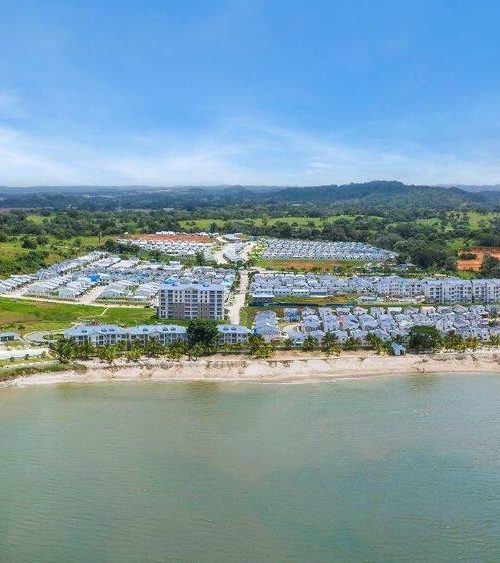 El fortalecimiento del transporte vial mejora el traslado hacia Playa Dorada